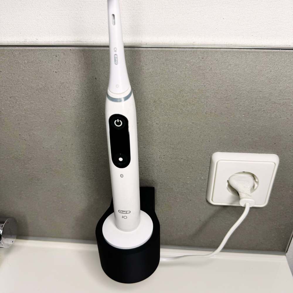 Zahnbürstenhalterung für Oral-B iO 7, 8, 9 - ohne Kabelsalat