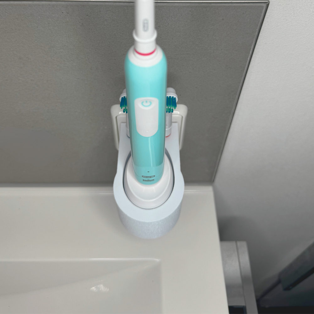 Zahnbürstenhalterung für Oral-B Genius, Professional Care iO 3,4,5,6... - ohne Kabelsalat - für die Steckdose oder als Wandhalterung